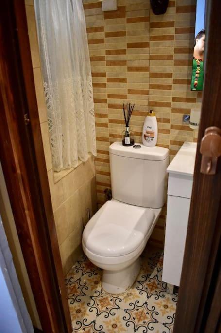 City Centre Pied-A-Terre Near Food Market And Walking Distance To Bus Terminus Valeta Exterior foto